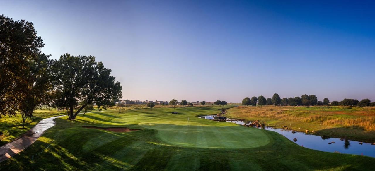The Serengeti Lodge Johannesburg Exterior photo